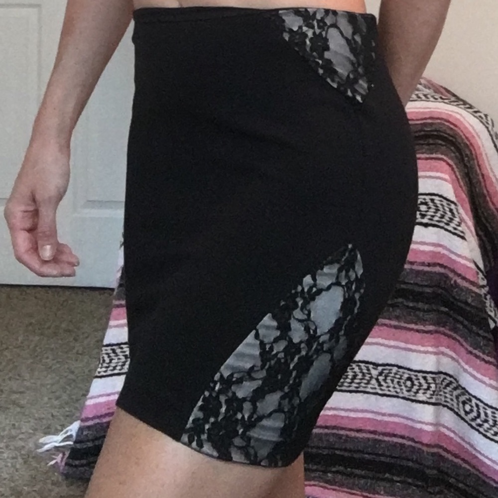 Express miniskirt with nude & lace design